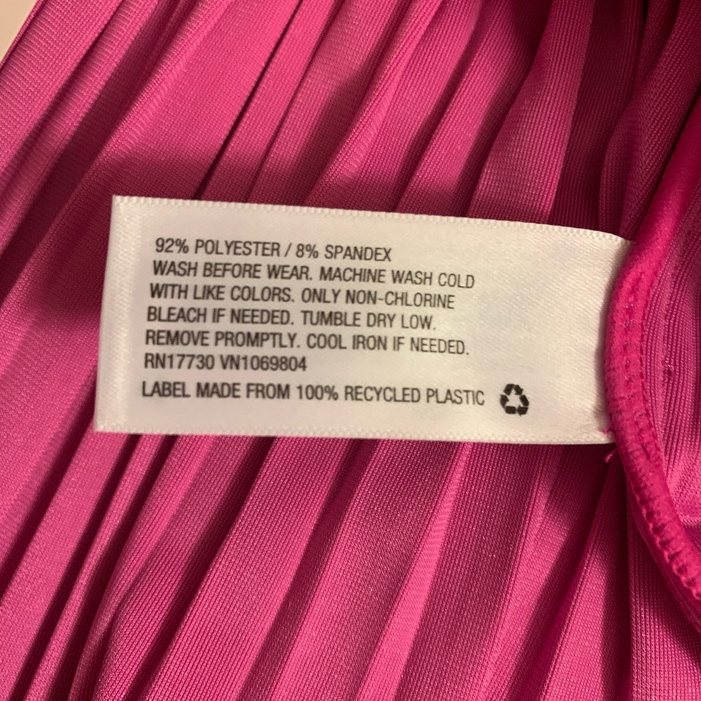 NWT Cat and Jack baby girls hot pink pleated velvet cheer skirt 18 months - Picture 6 of 6